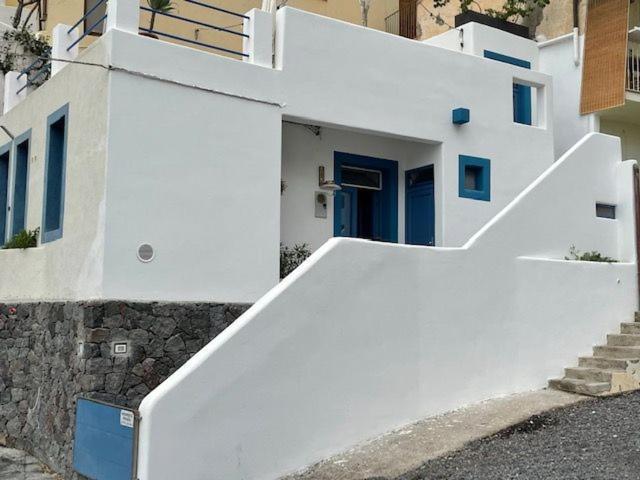 Il Nido Di Rinella, Casa Sulla Spiaggia Villa Leni Exterior photo